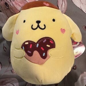 Squishmallows NWT Sanrio Pompompurin with Heart Donut BRAND NEW WITH TAGS